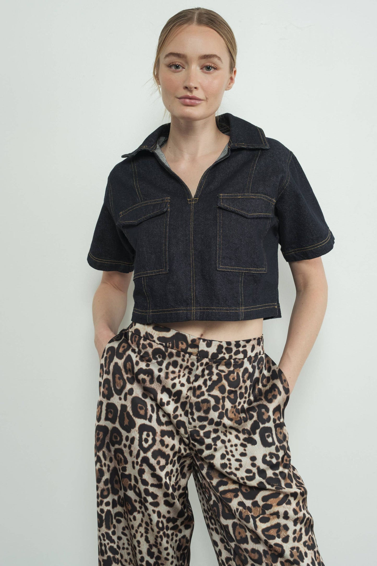 DENIM CROP TOP WITH POCKET