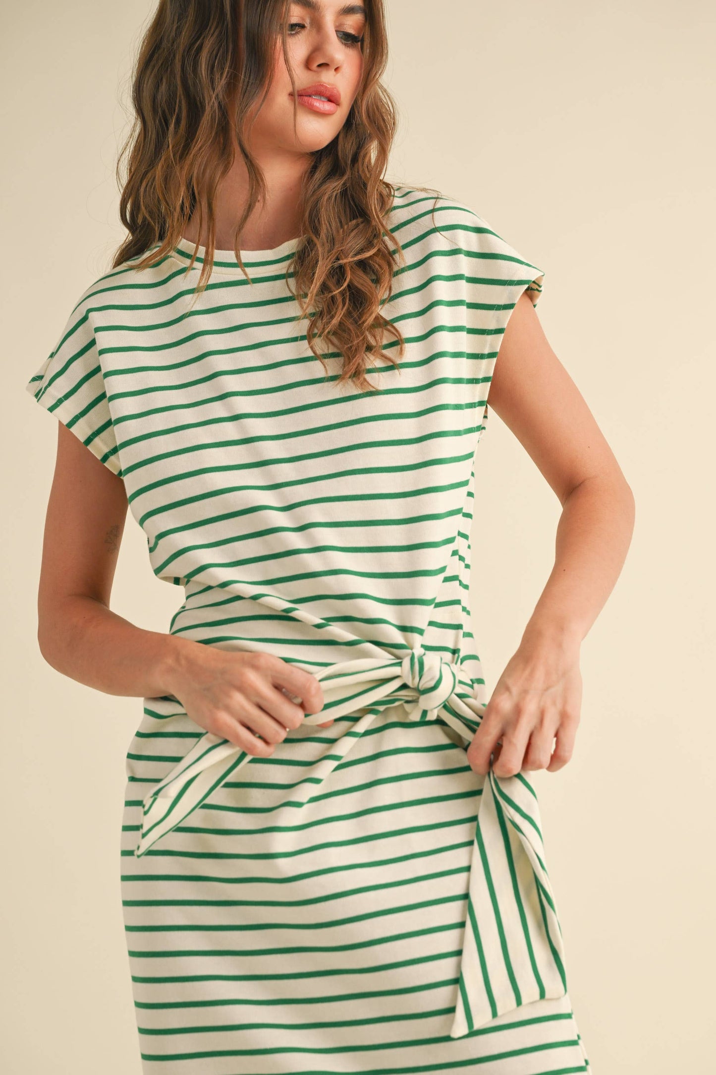 D3620   STRIPE PATTERN KNOT DETAIL DRESS