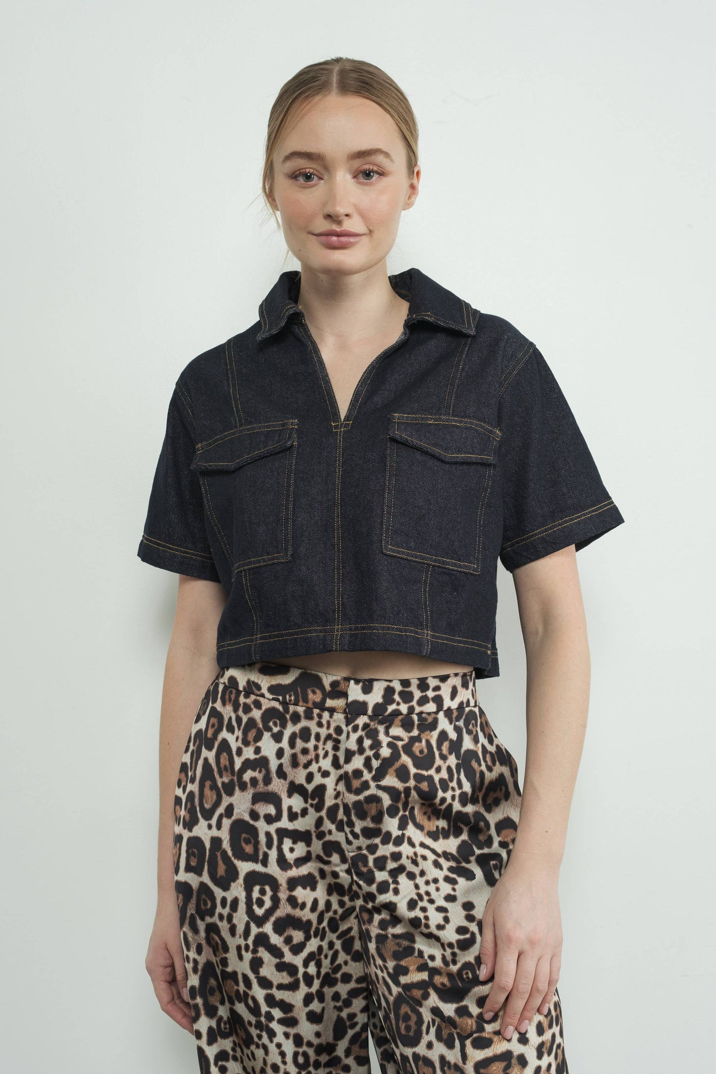 DENIM CROP TOP WITH POCKET