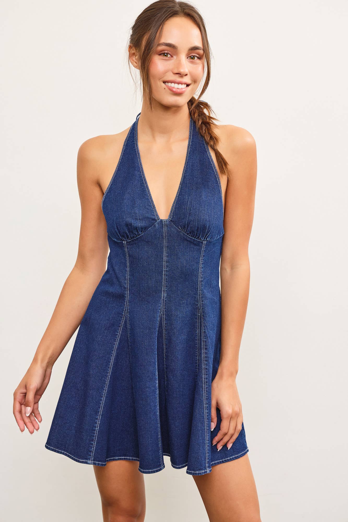 OPEN PLEATS HALTER NECK DENIM DRESS