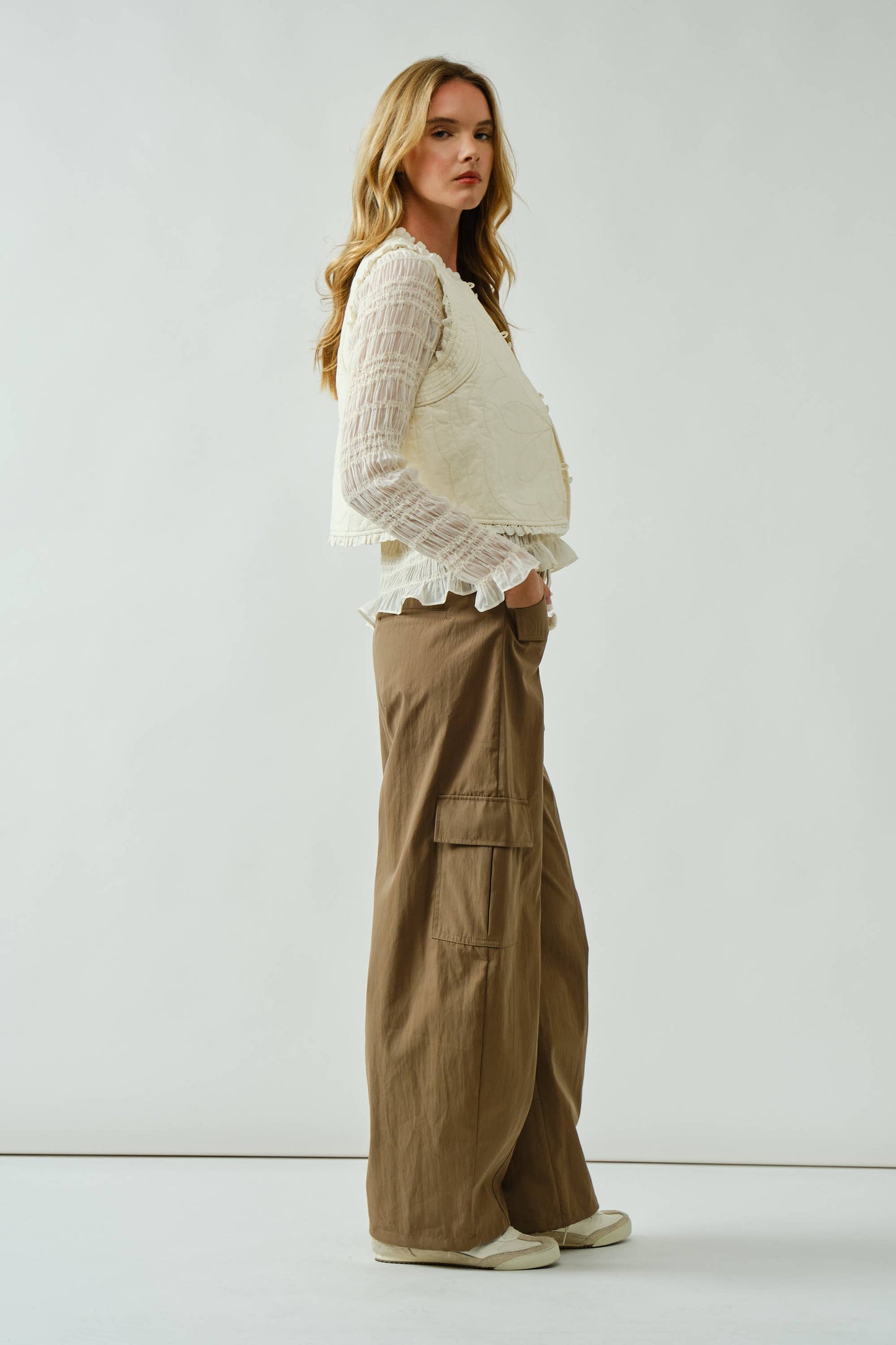 CARGO SEMI BARREL PANTS