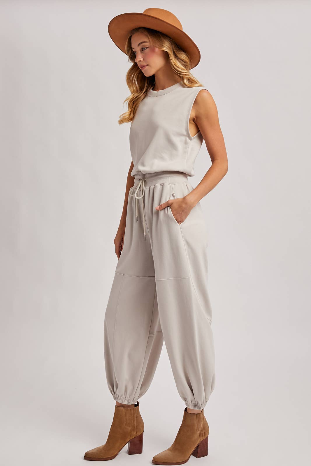 DRAWSTRING WAIST SLEEVELESS KNIT ACTIVE JUMPSUIT