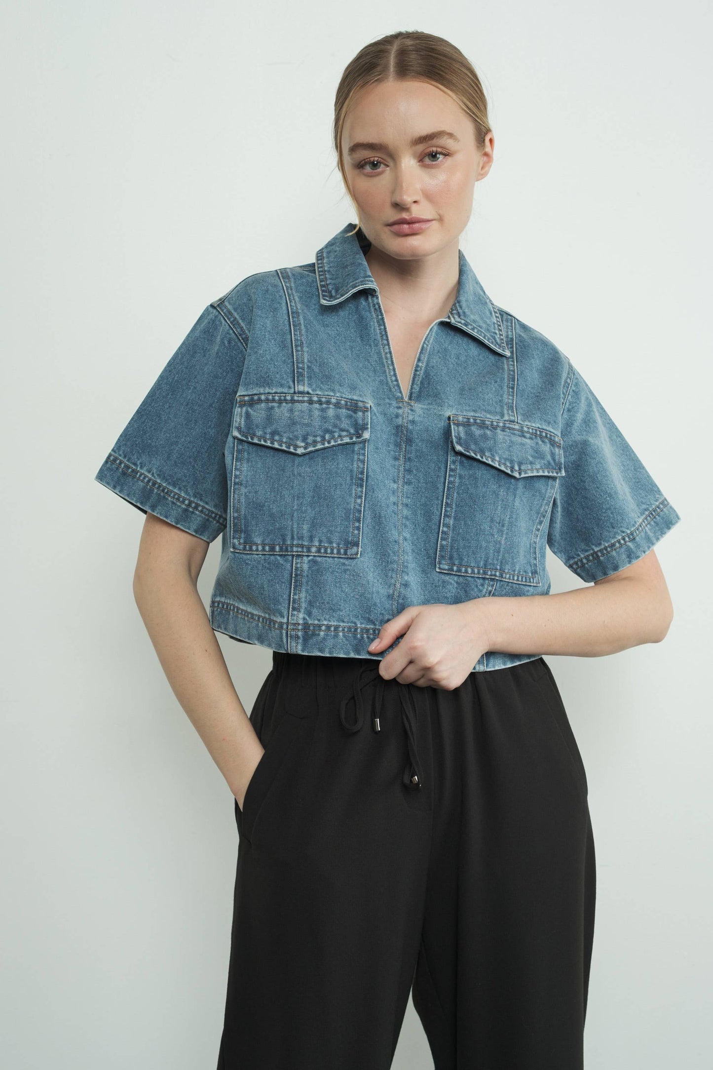 DENIM CROP TOP WITH POCKET