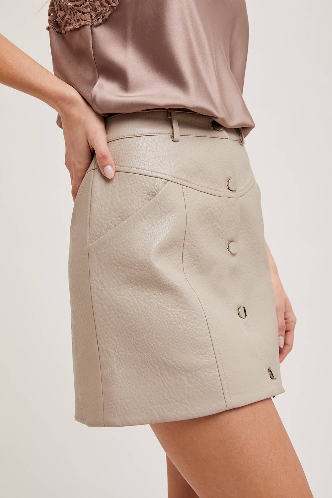 FAUX LEATHER BOTTON DOWN A-LINE MINI SKIRT