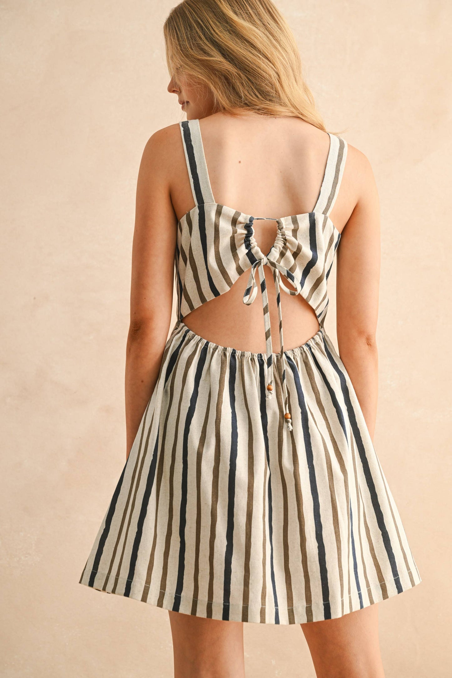 D4978   MULTI COLOR STRIPED SHORT DRESS