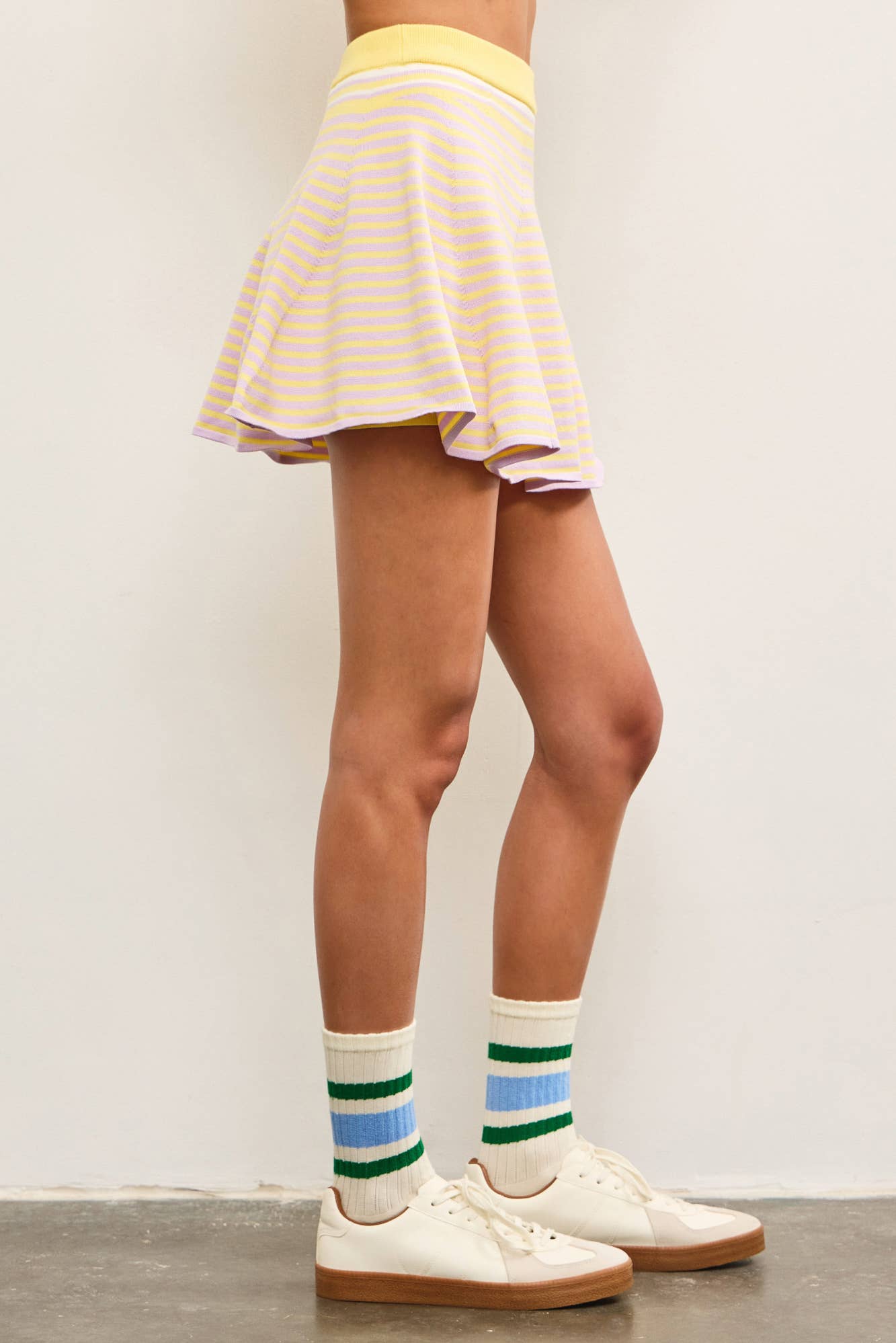 STRIPED FLARE SWEATER SKORT