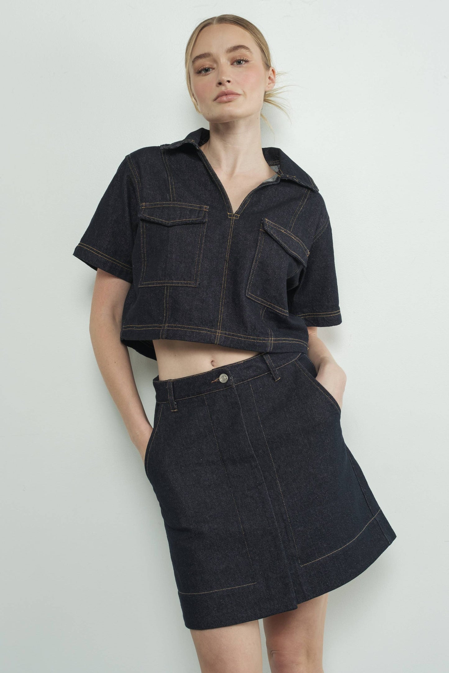 DENIM CROP TOP WITH POCKET