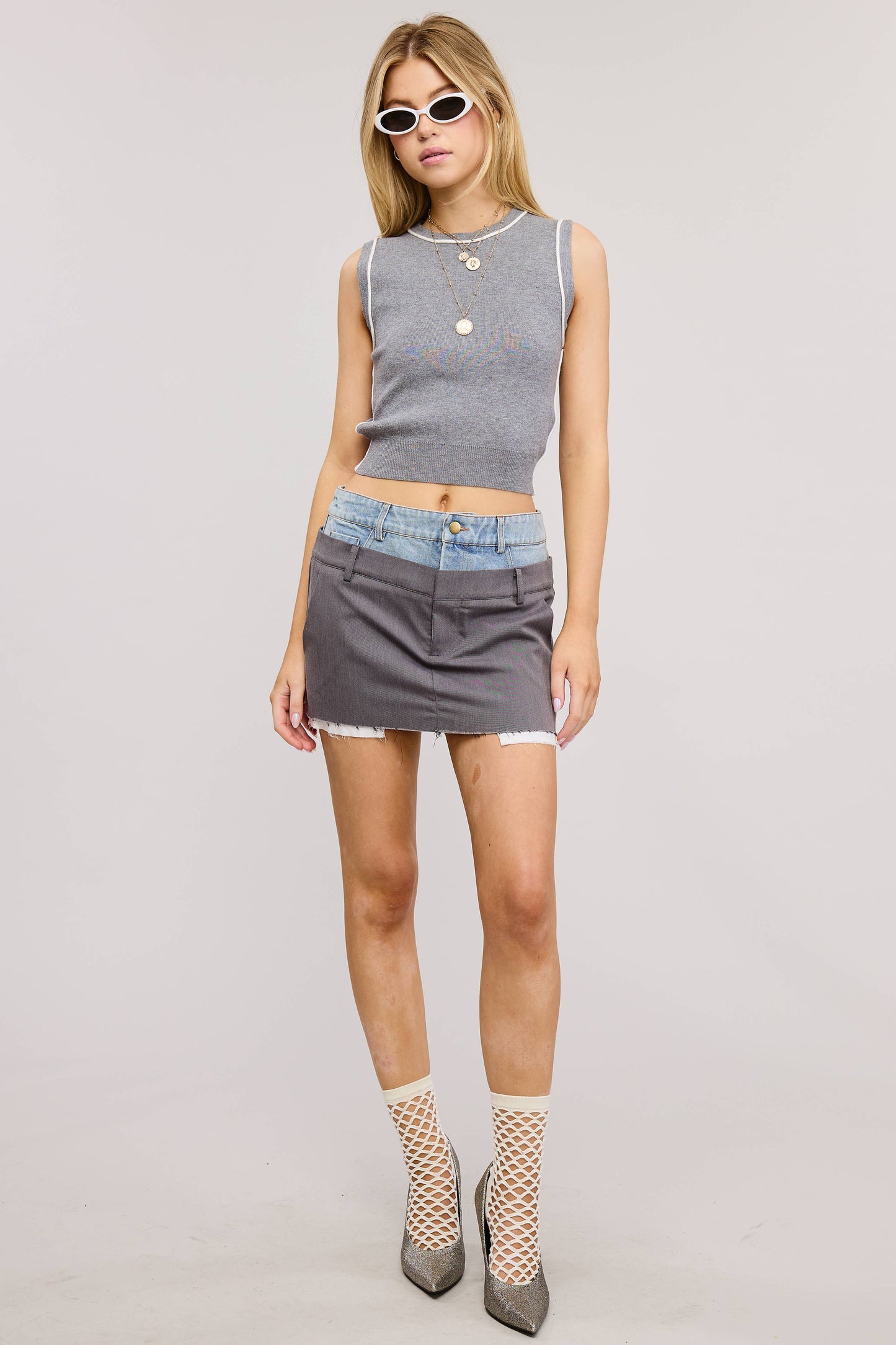 Minimalist Contrast Binding Trim Detail Tank Top