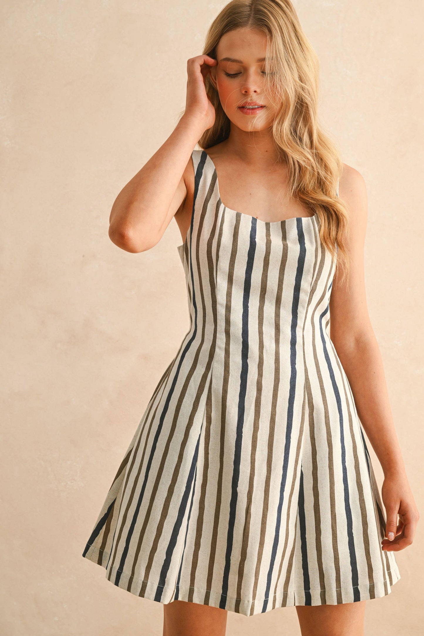 D4978   MULTI COLOR STRIPED SHORT DRESS