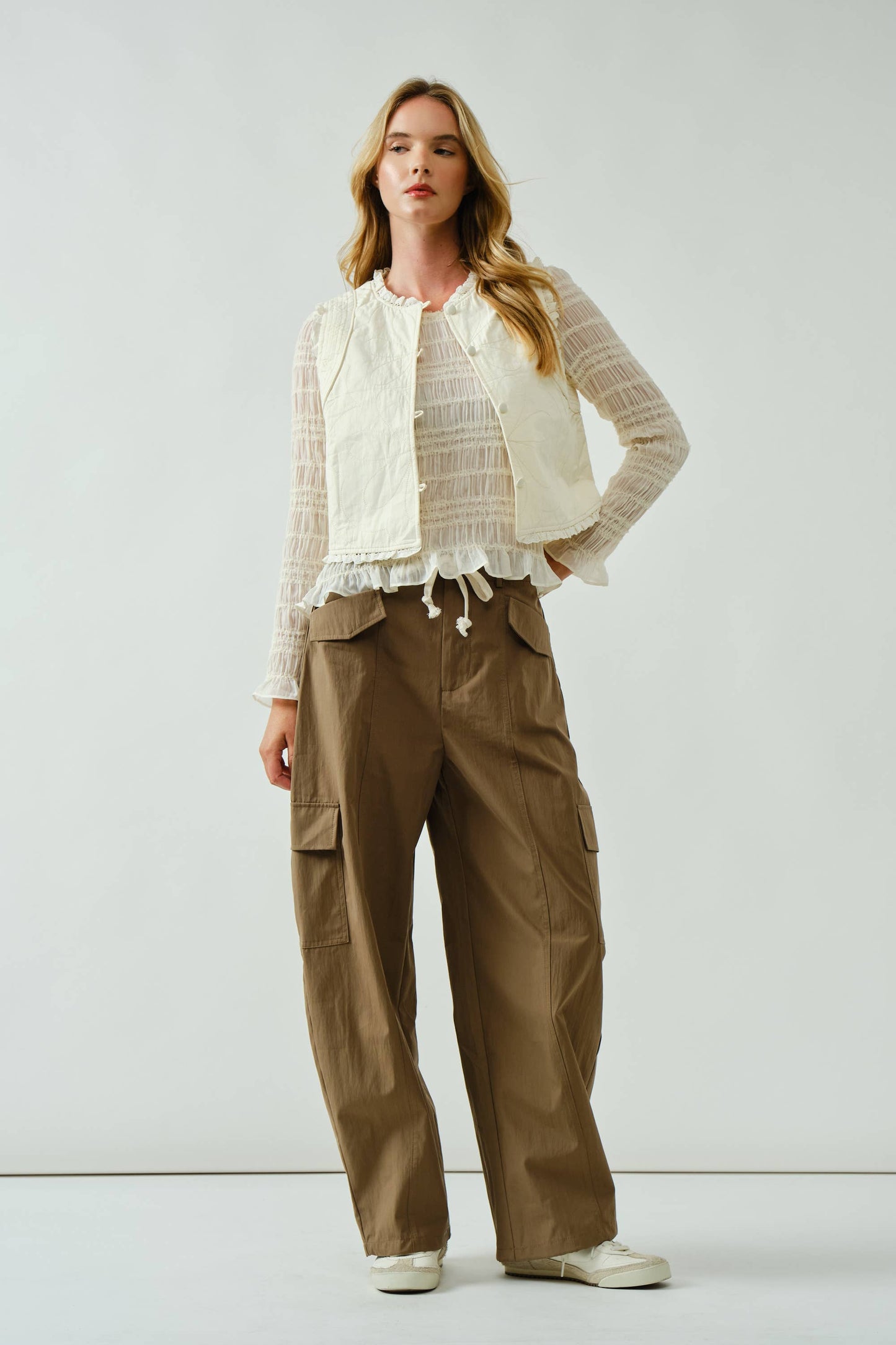 CARGO SEMI BARREL PANTS