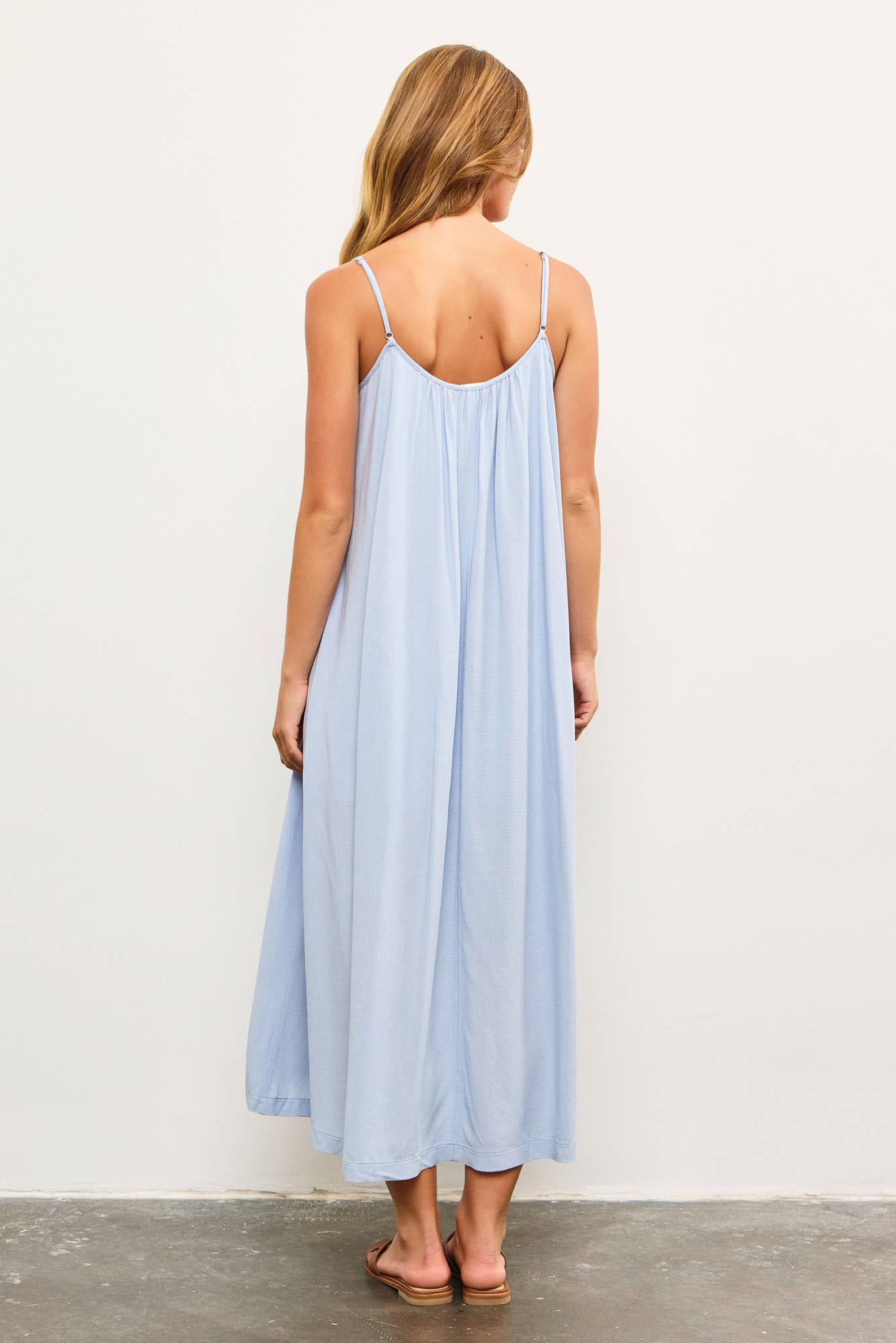 FLOWY CAMI DRESS